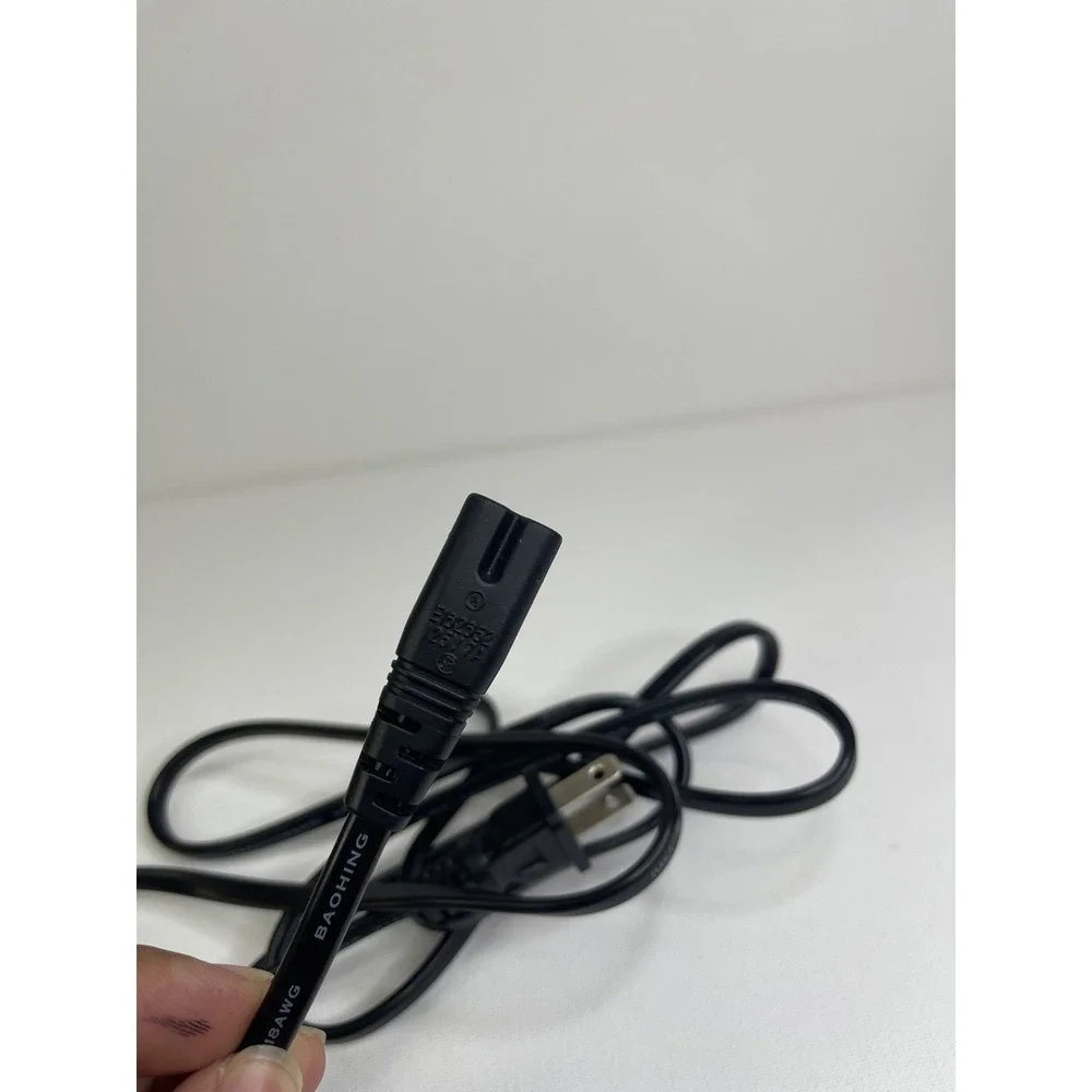 Cable Alimentacion Red Corriente Enchufe Conexion Tipo 8 Radio CD video 125v 7A